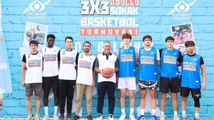 Sultangazi’de 4. Geleneksel 3x3 Sokak Basketbolu Turnuvası Heyecanı Doyasıya Yaşandı 